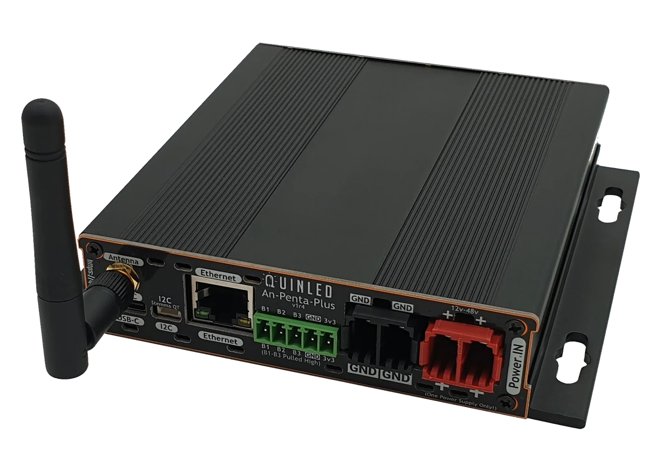 QuinLED An-Penta-Plus analog LED controller with Ethernet